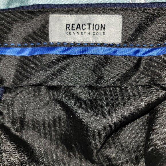 Kenneth Cole Reaction Mens's Navy Suit Jacket 38R 31W Slim Fit - Picture 11 of 16